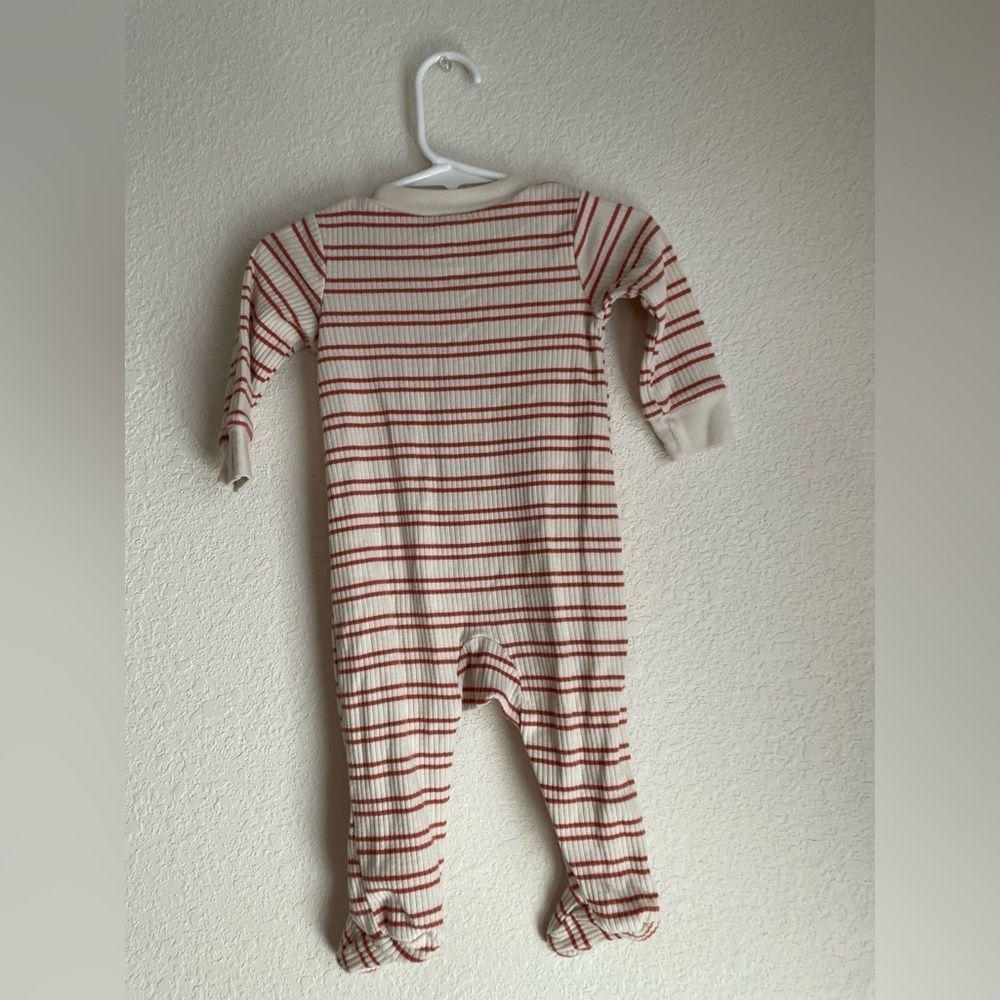 Carter's Red and Cream Striped Footie with Koala Patch size 6M - Picture 2 of 5
